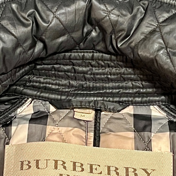 Burberry Brit Quilted Coat size M with Hood-NO BELT!! - Picture 5 of 14
